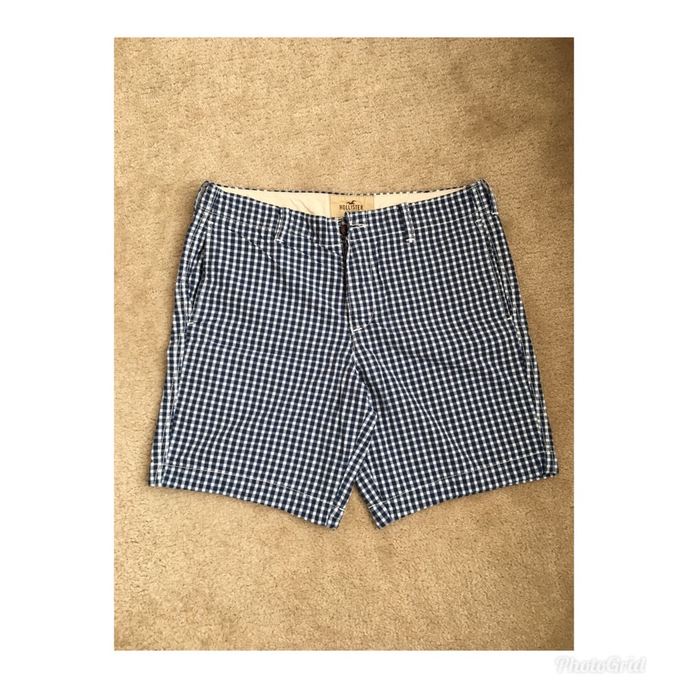 Hollister Mens Short in size 33